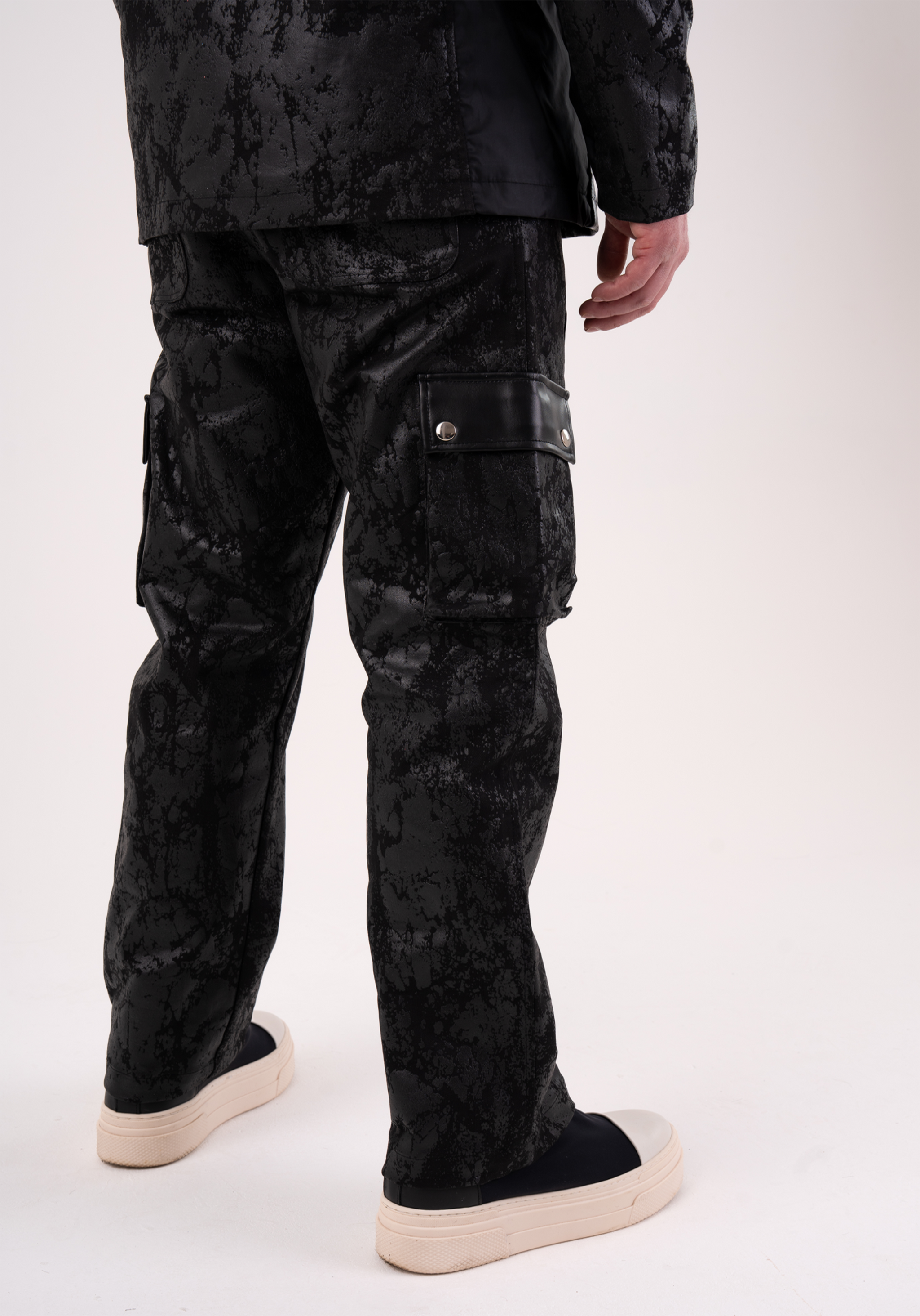 Pantaloon Unmentioned