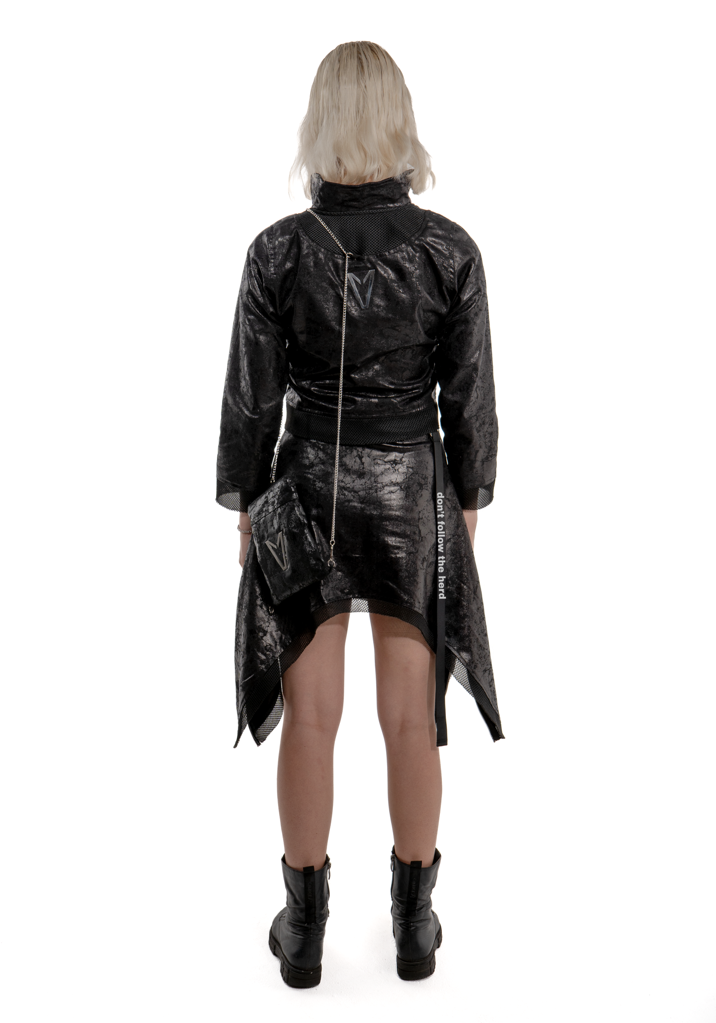 Jacket The Show Case